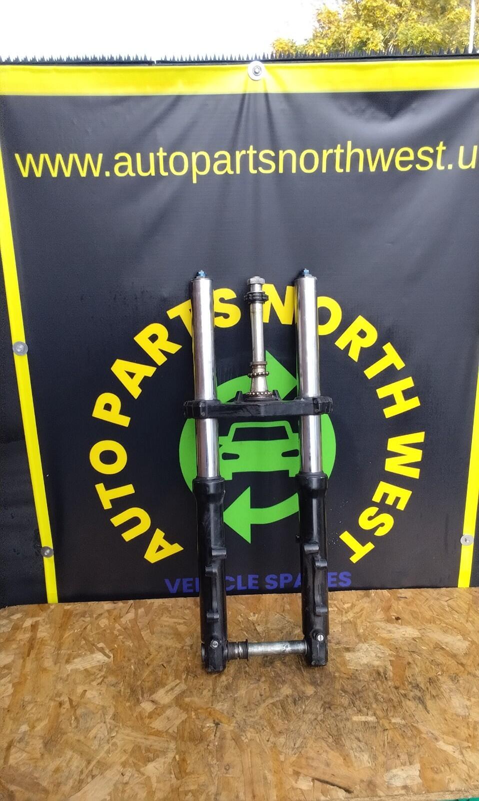 Kawasaki ZX9R 900cc Forks Straight 2000 ZX9