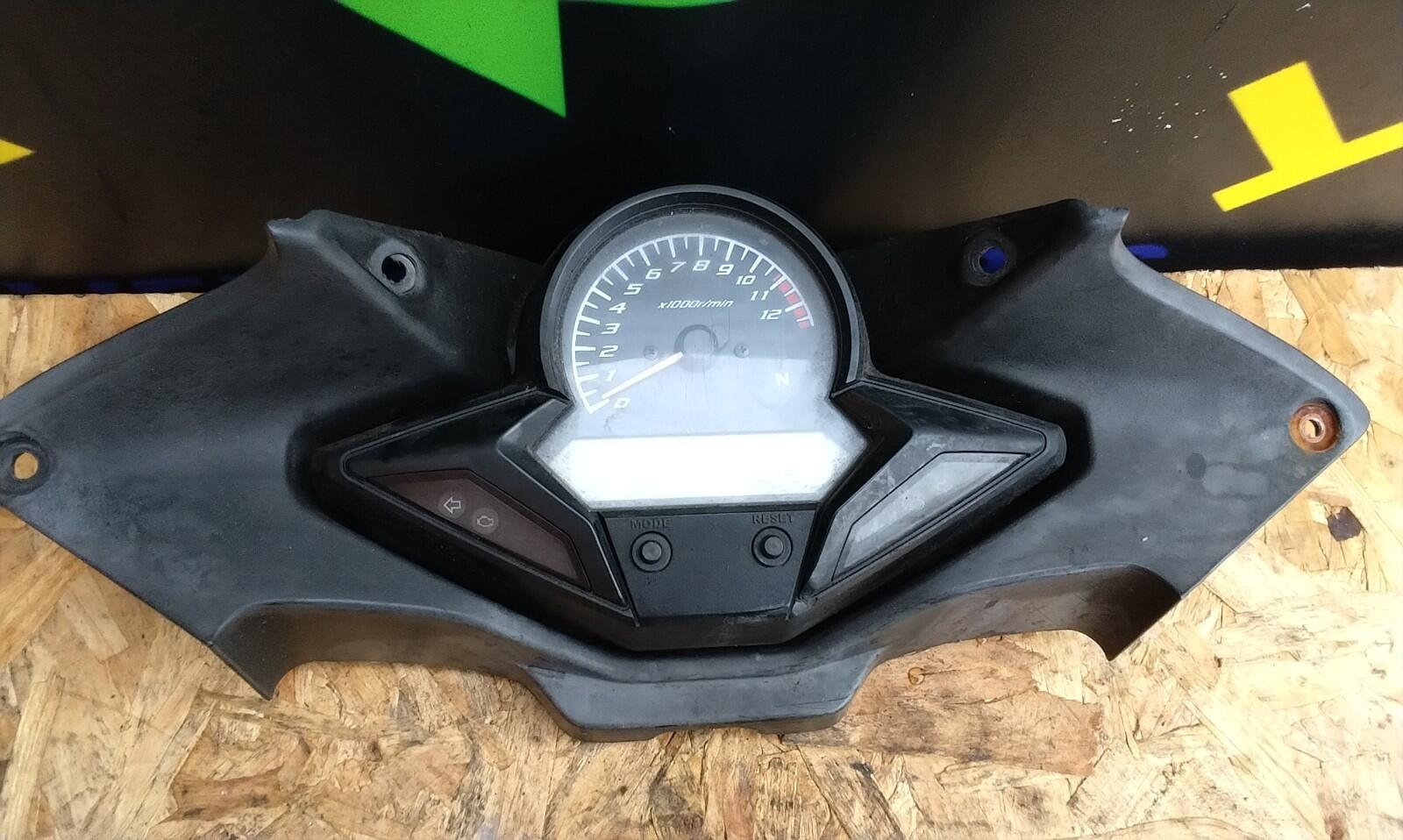 honda cbr 125 Speedometer And Shroud