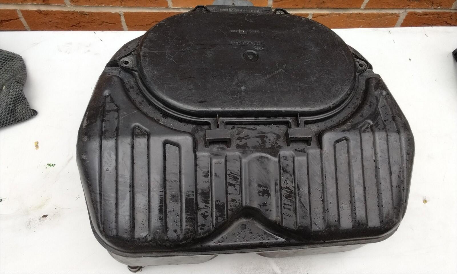 Suzuki SRAD 600 GSXR600 Air Box 1997 - 2001