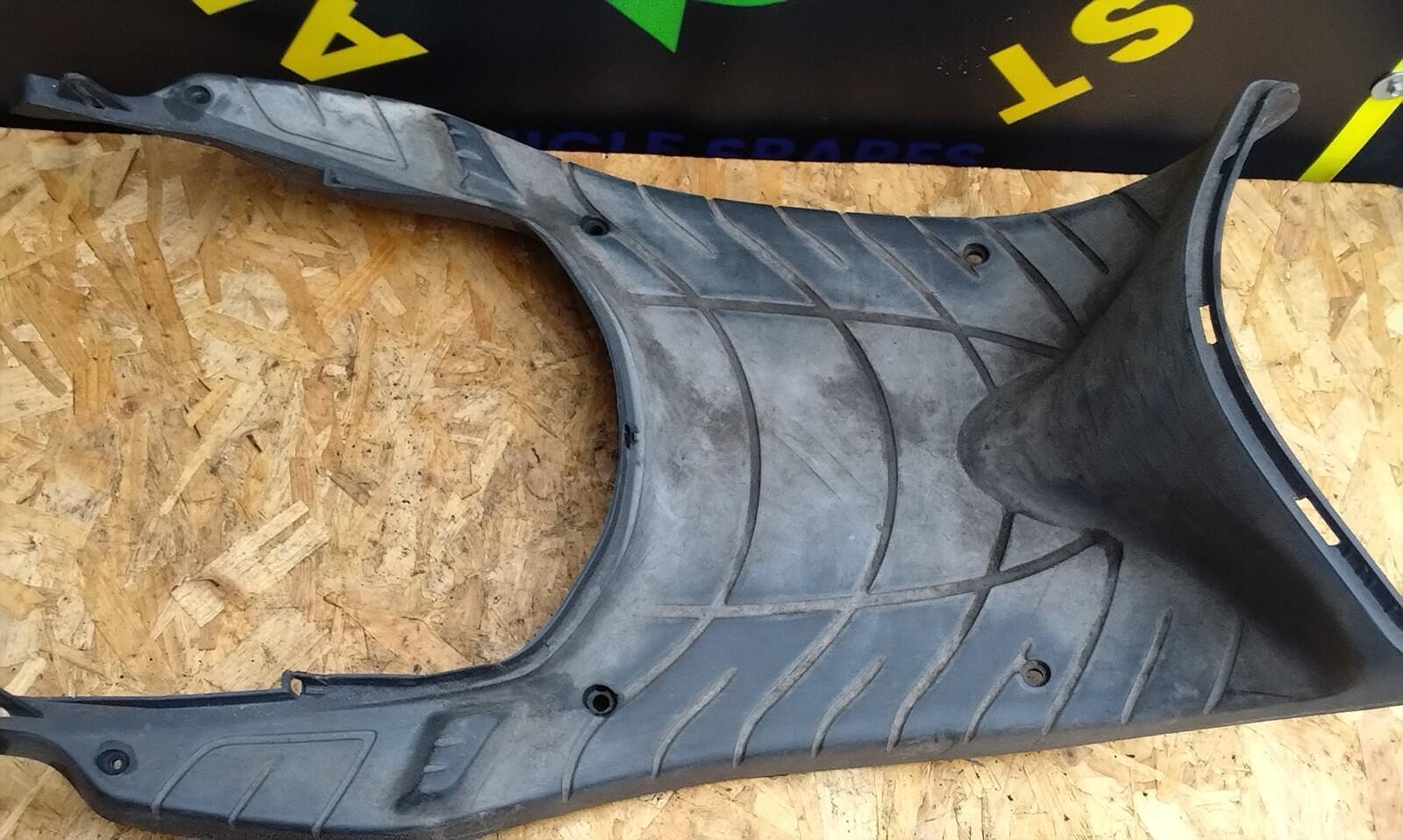 Piaggio Zip 100cc Floor Step Panel 2007 Scooter Black
