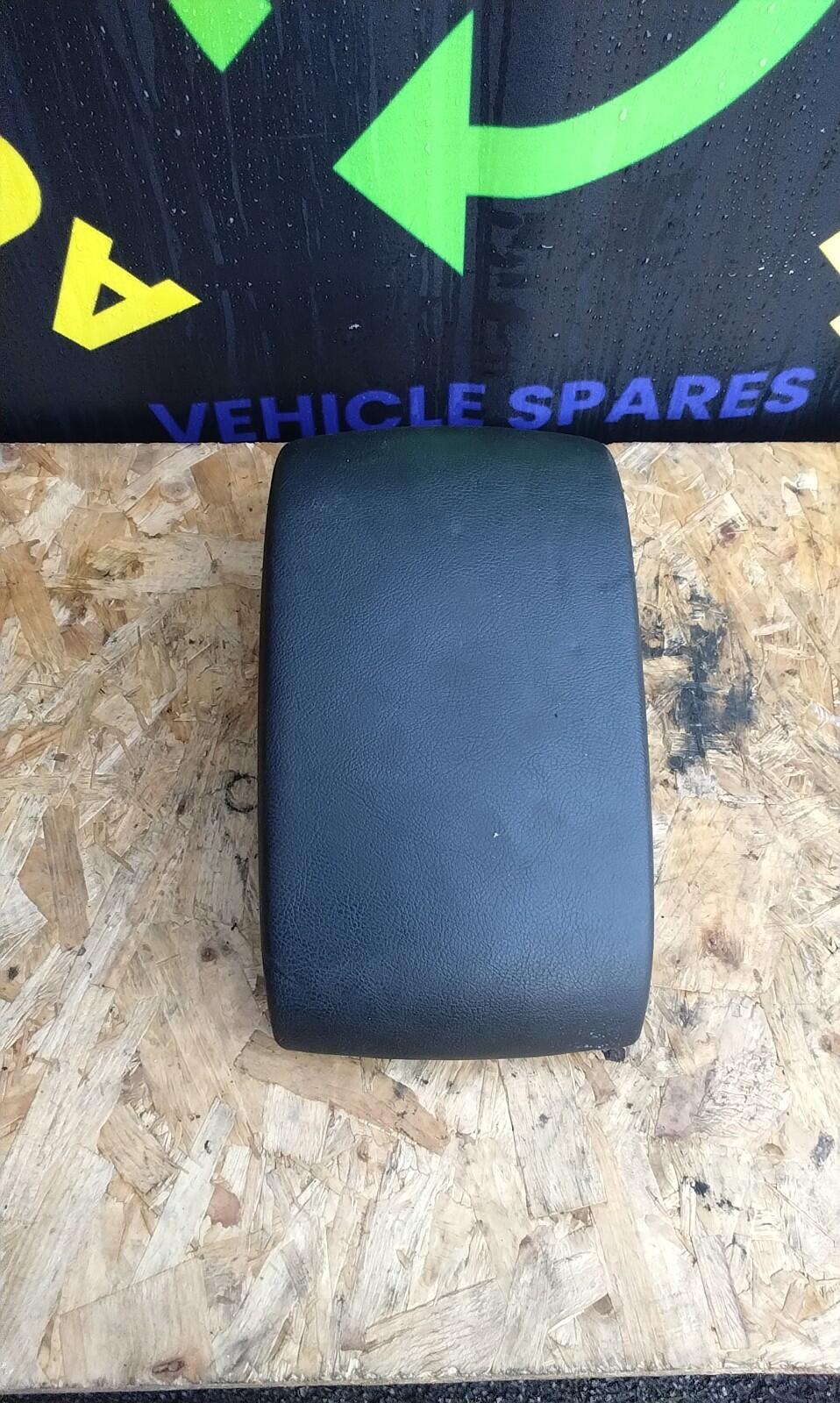 Ford Mondeo MK4 1.6L Diesel Centre Console Storage 2009