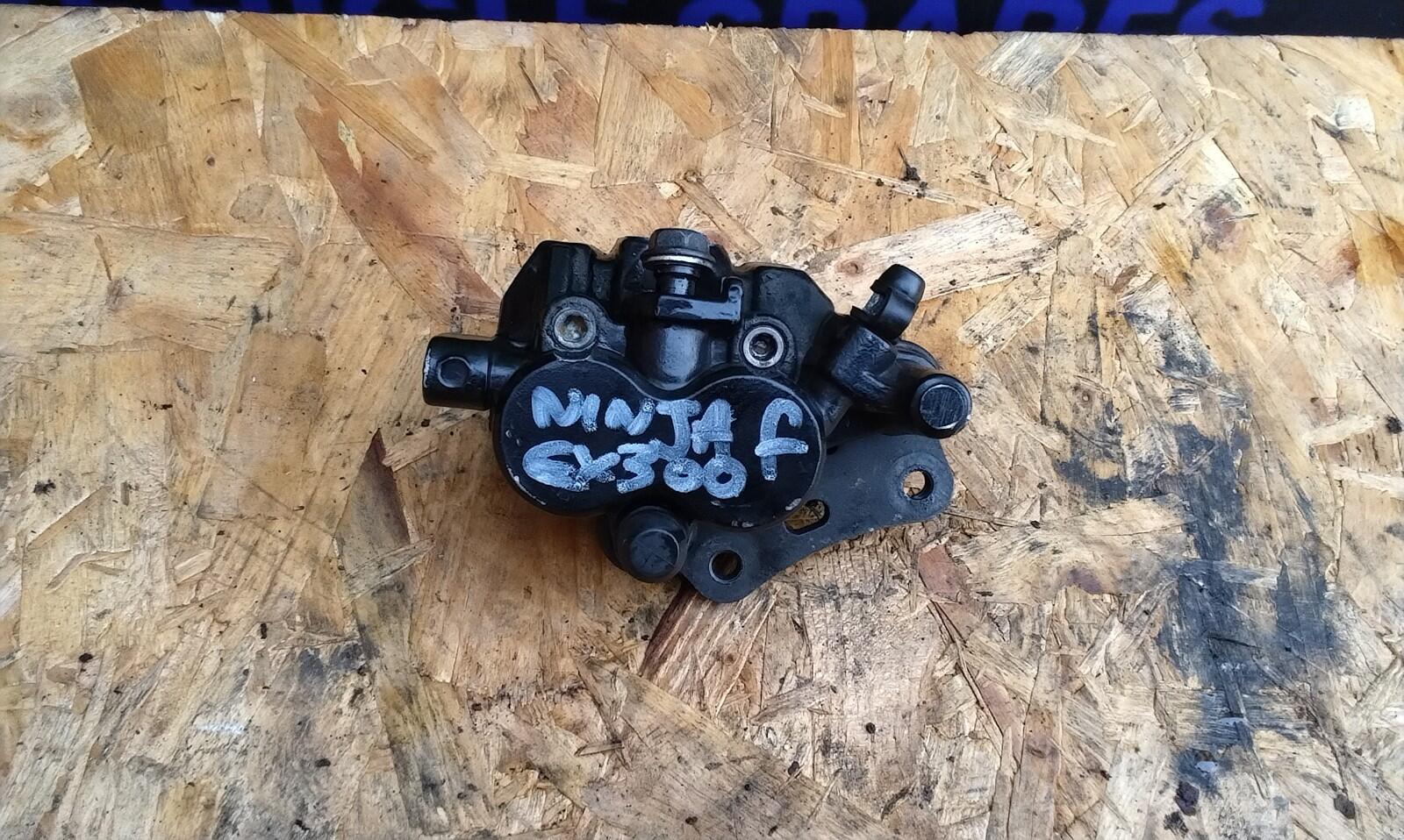 Kawasaki EX300 Ninja Front Brake Caliper 2014 Tested Working
