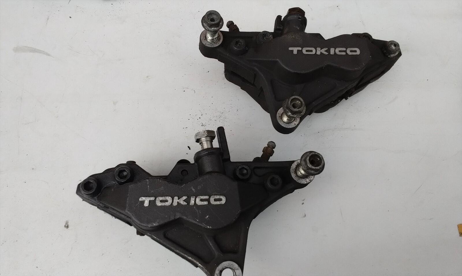 Suzuki SRAD 600 GSXR600 Front Brake Calipers Pair Tokico