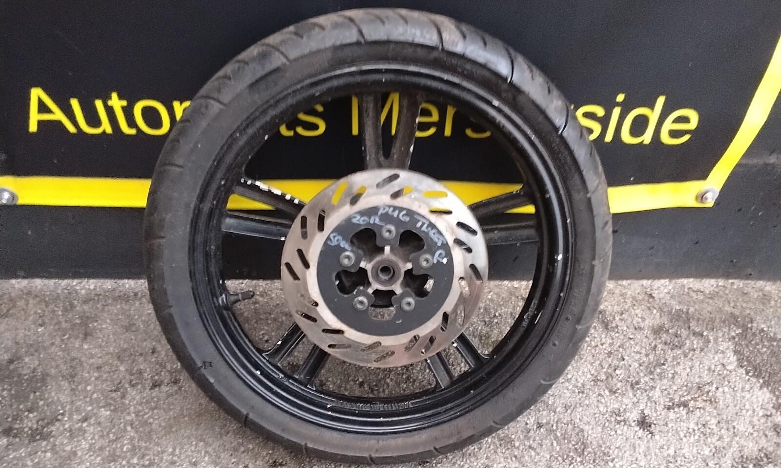 Peugeot Tweet 50cc Scooter Front Wheel And Tyre 90/80 - 16 CST