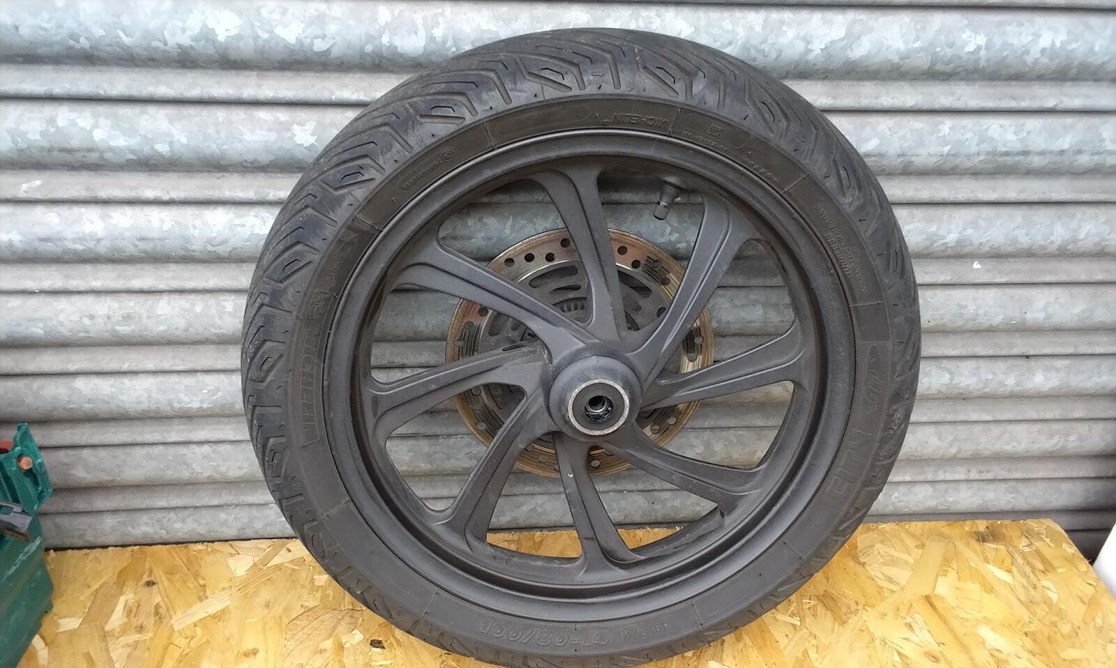 Honda PCX 125 Front Wheel Tyre 100 80 14 Michelin
