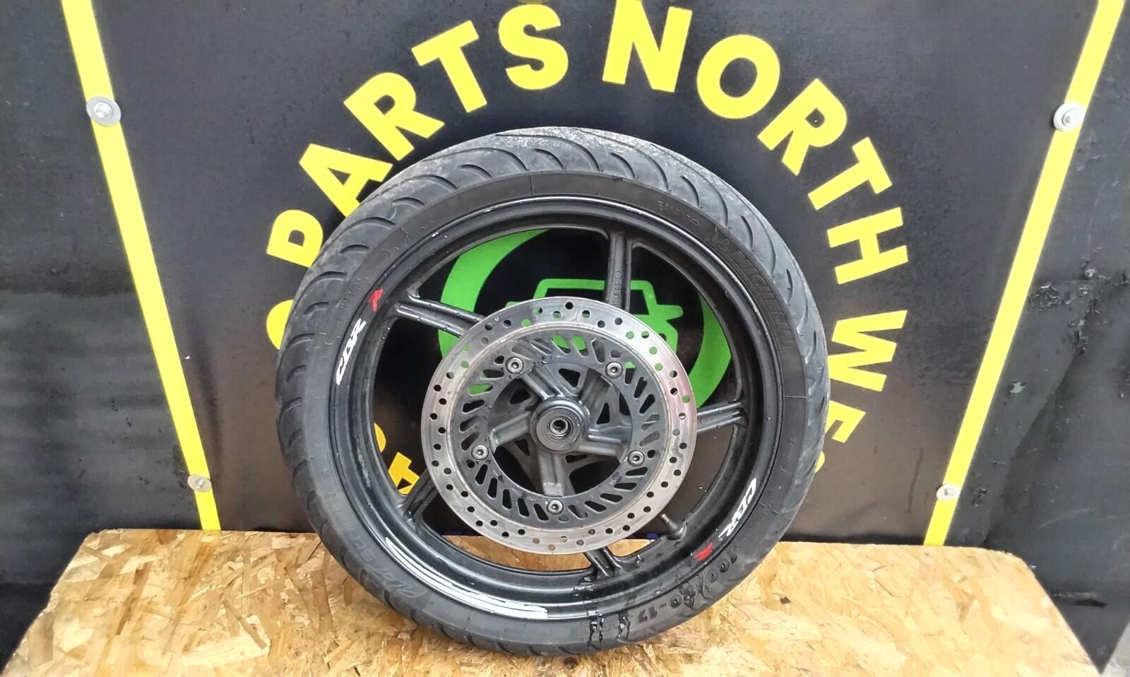 Honda CBR 125cc Front Wheel And Disc Michelin 100 80 17 180/80-17