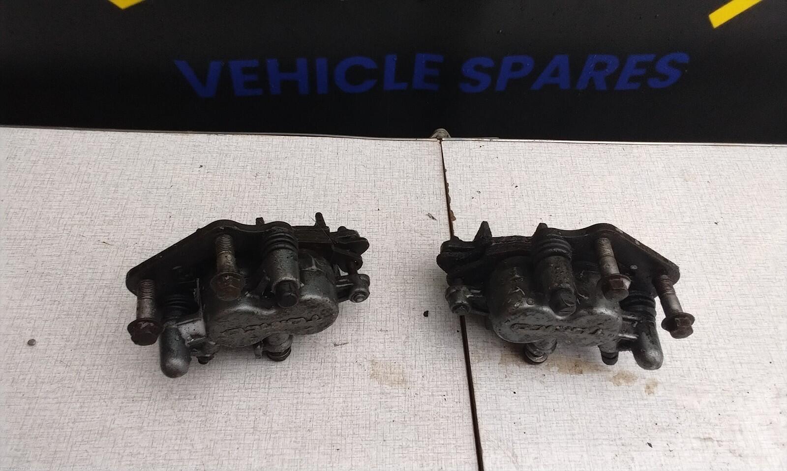 Kawasaki ZR7 1999 Pair Front Brake Calipers 4 Pot T Reg