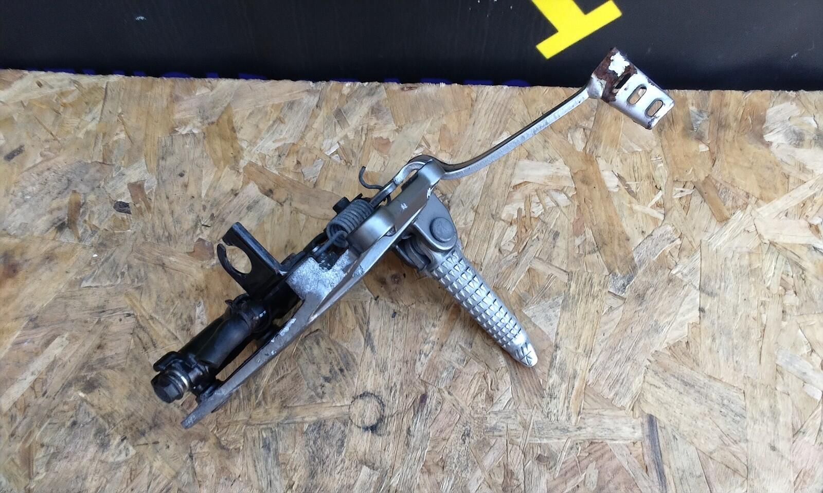 Kawasaki EX300 Ninja Riders Right Side Foot Peg With Brake Lever And Servo 2013
