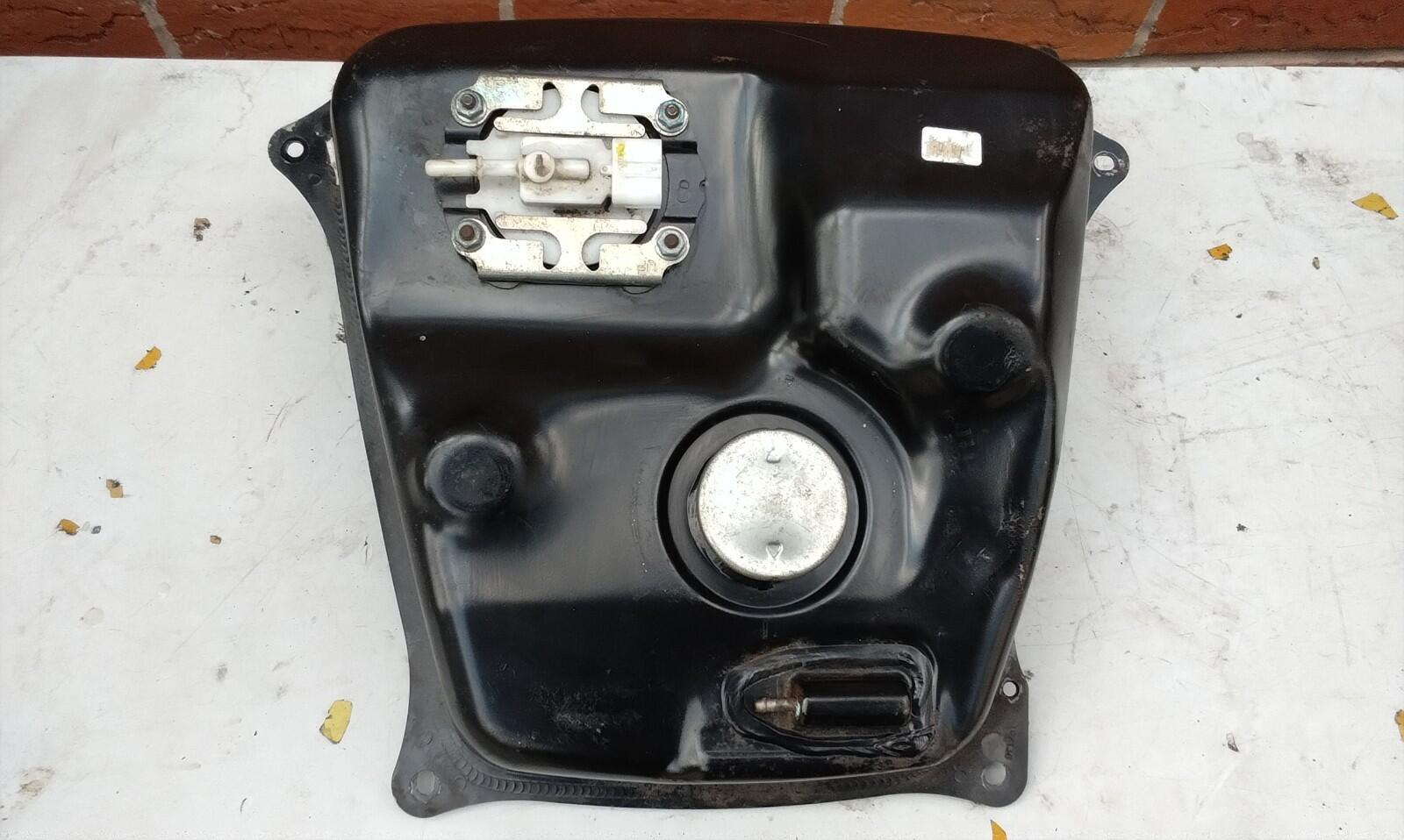 Generic Fw Xor 125 Scooter Fuel Petrol Tank 2012