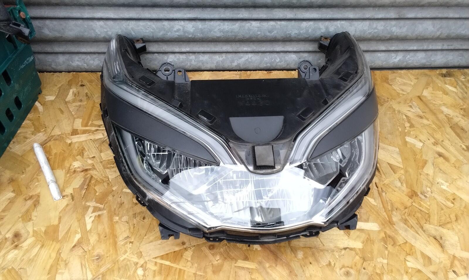 Honda PCX 125 HEADLIGHT Assembly Unit 2022