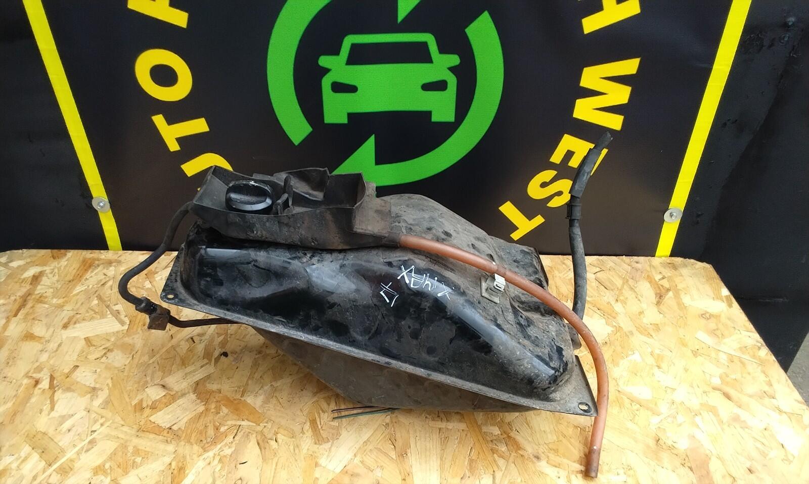 2017 Yamaha X Max 300 Fuel Petrol Tank Including Sender Pump