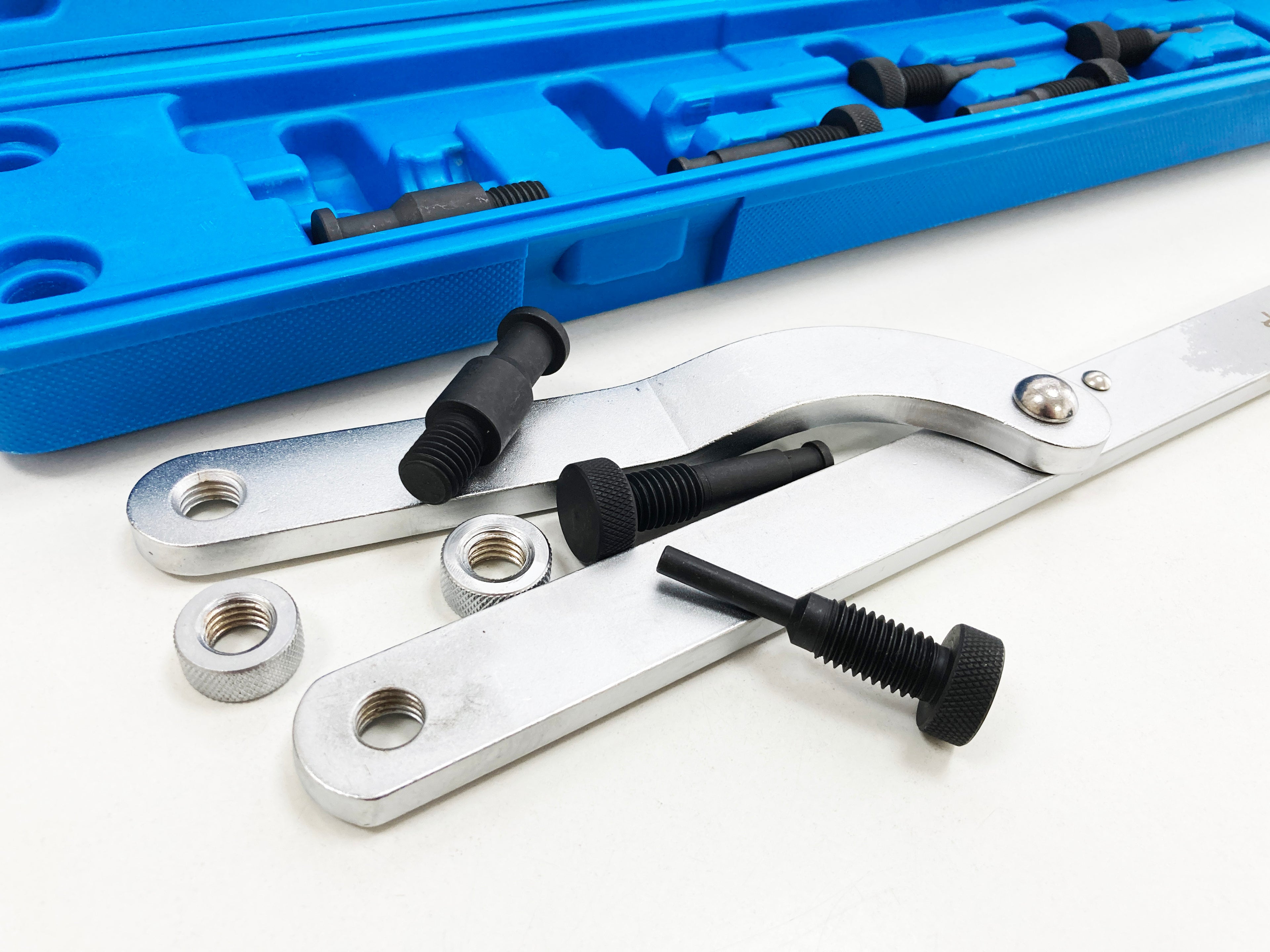UNIVERSAL PULLEY & FAN CLUTCH HOLDER SET AU400