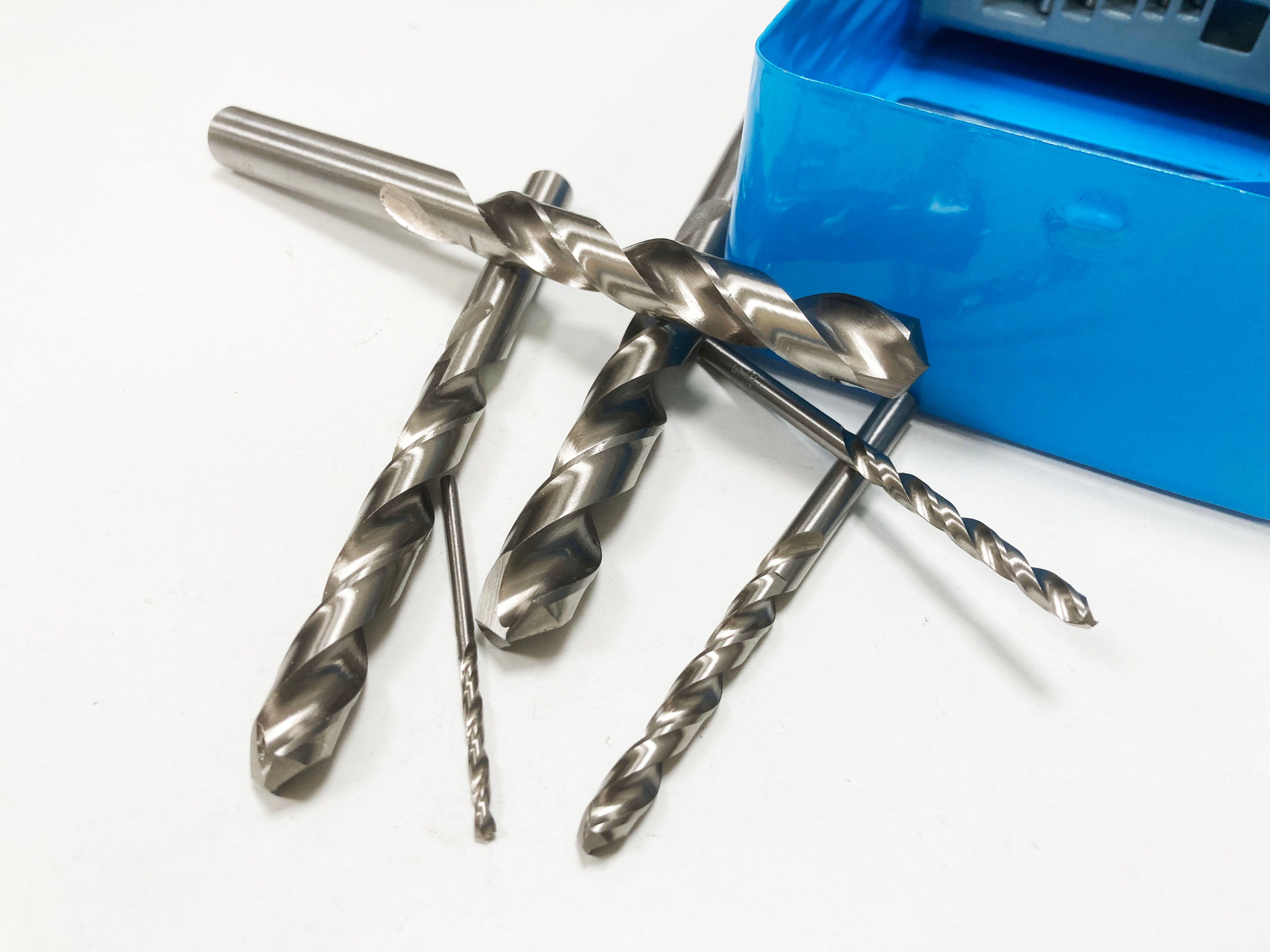 25PC HI-QUALITY HSS DRILL SET IN METL CASE 1-13mm DR209