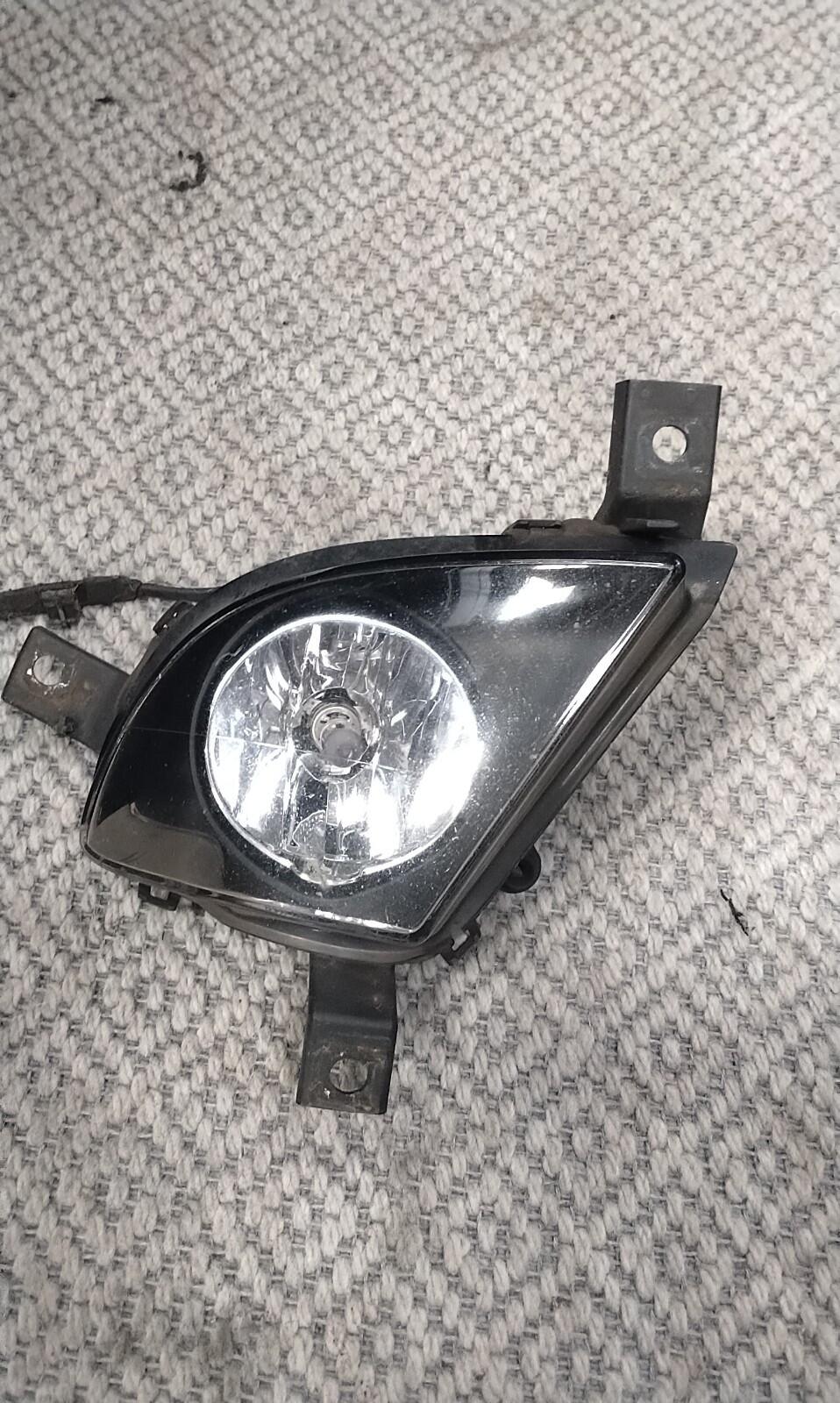 BMW 318 ES Touring Estate 2.0 litre Diesel Fog Light Drivers Side