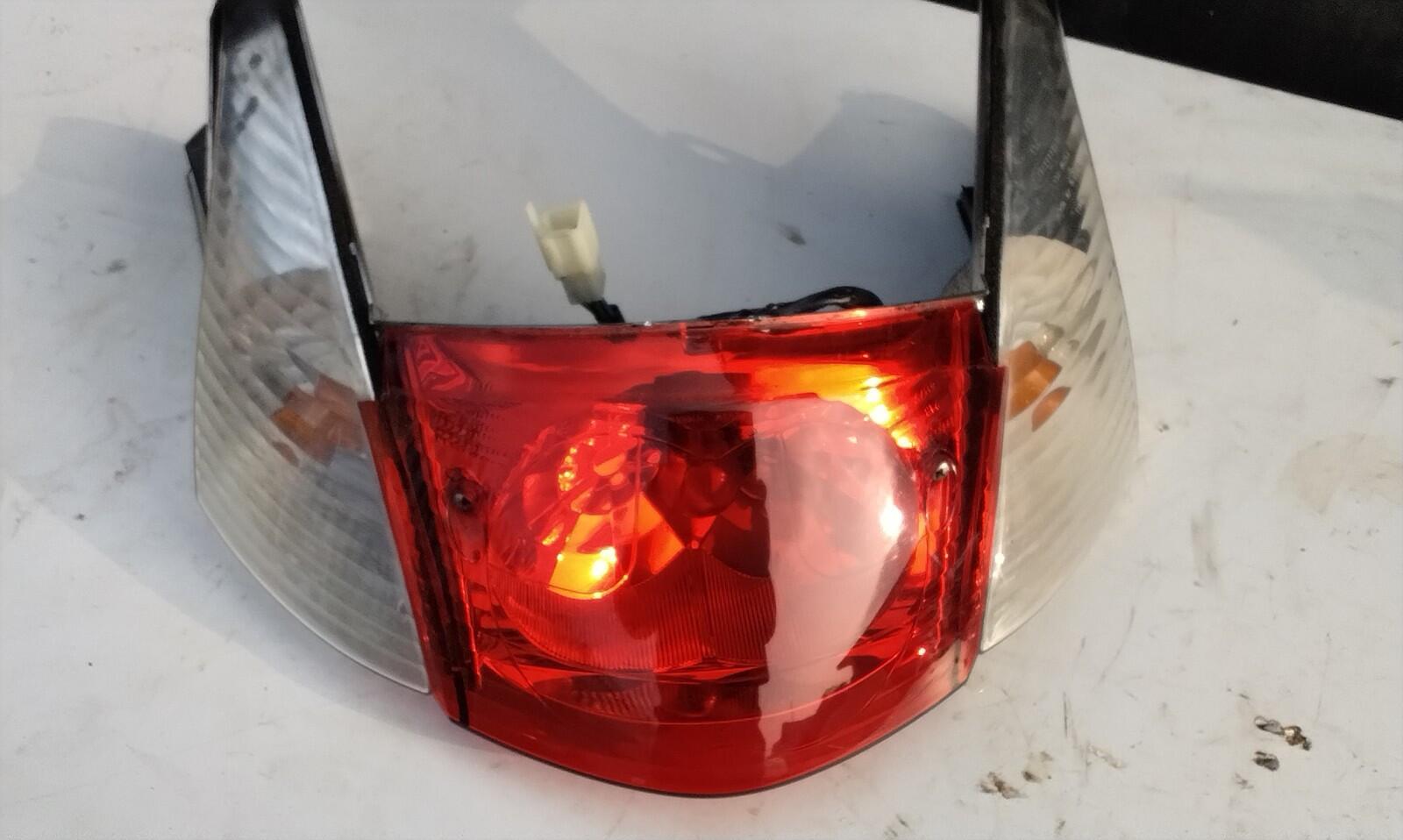 Honda Sh Scooter 125cc Rear Light Assembly Unit